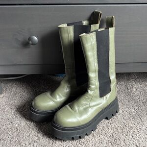Alohas Green Platform Boots